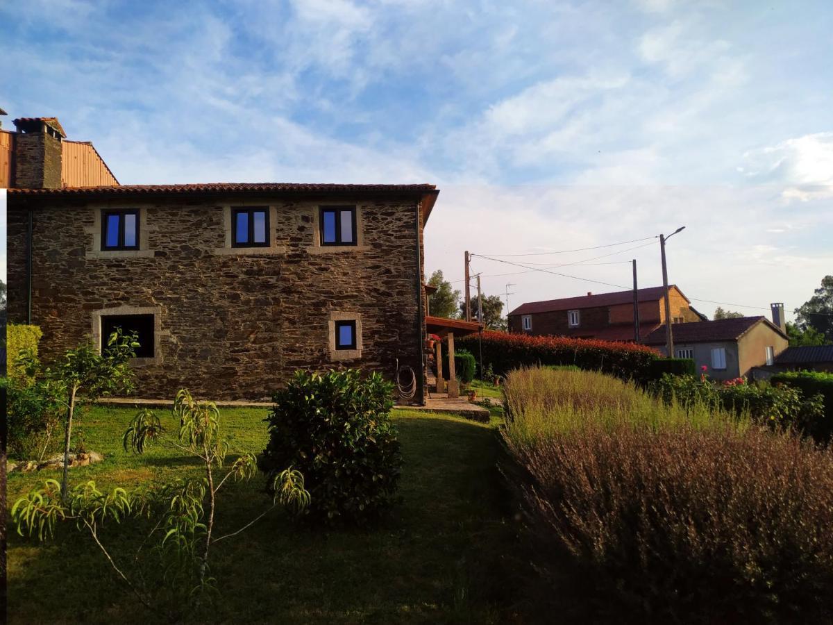 Casa O Castelo En Touro Villa ภายนอก รูปภาพ